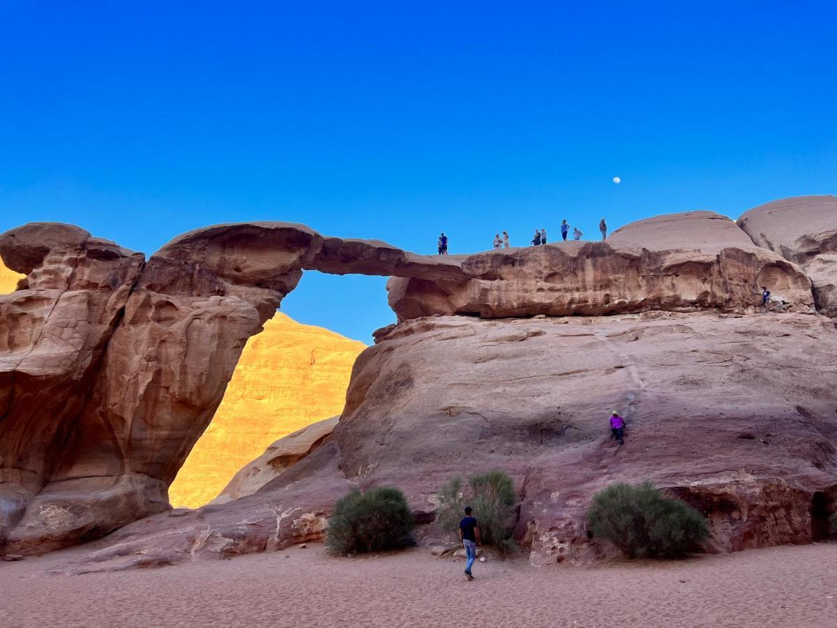 Wadi Rum Sky Tours & Camp Esterno foto