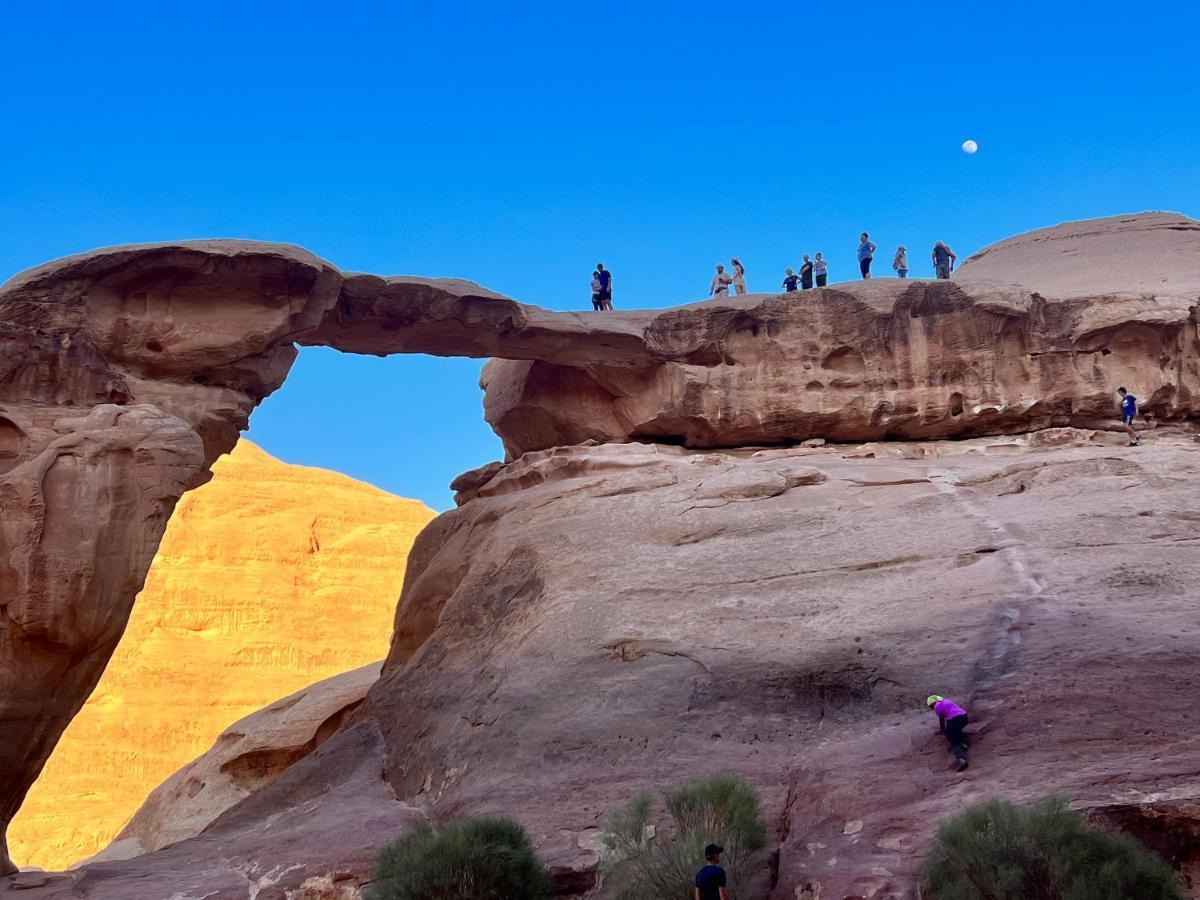 Wadi Rum Sky Tours & Camp Esterno foto