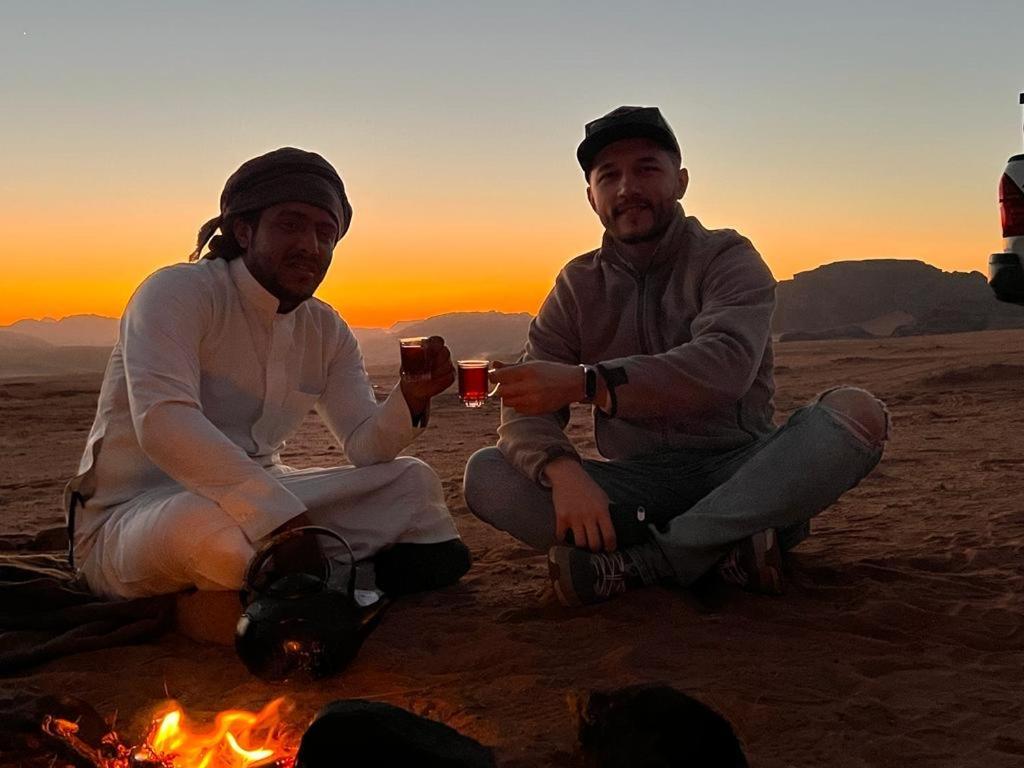 Wadi Rum Sky Tours & Camp Esterno foto